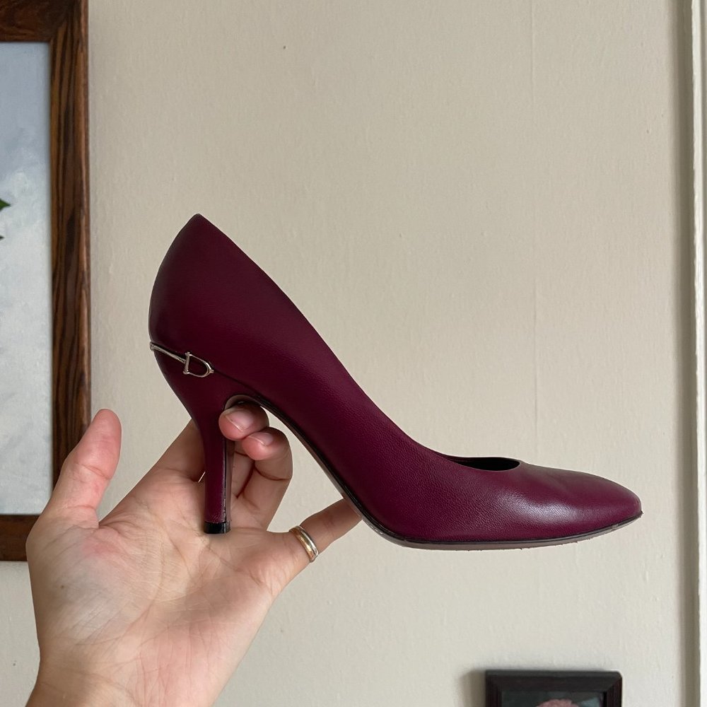 Gucci Burgundy Heel Pumps with Horse-Bit Detail